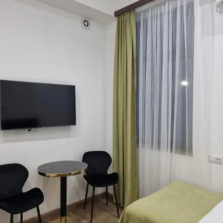 Days Hotel Yerevan Exterior photo