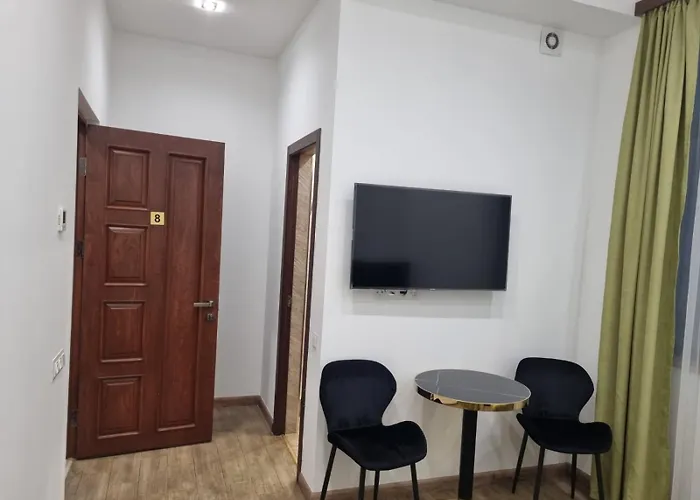Days Hotel